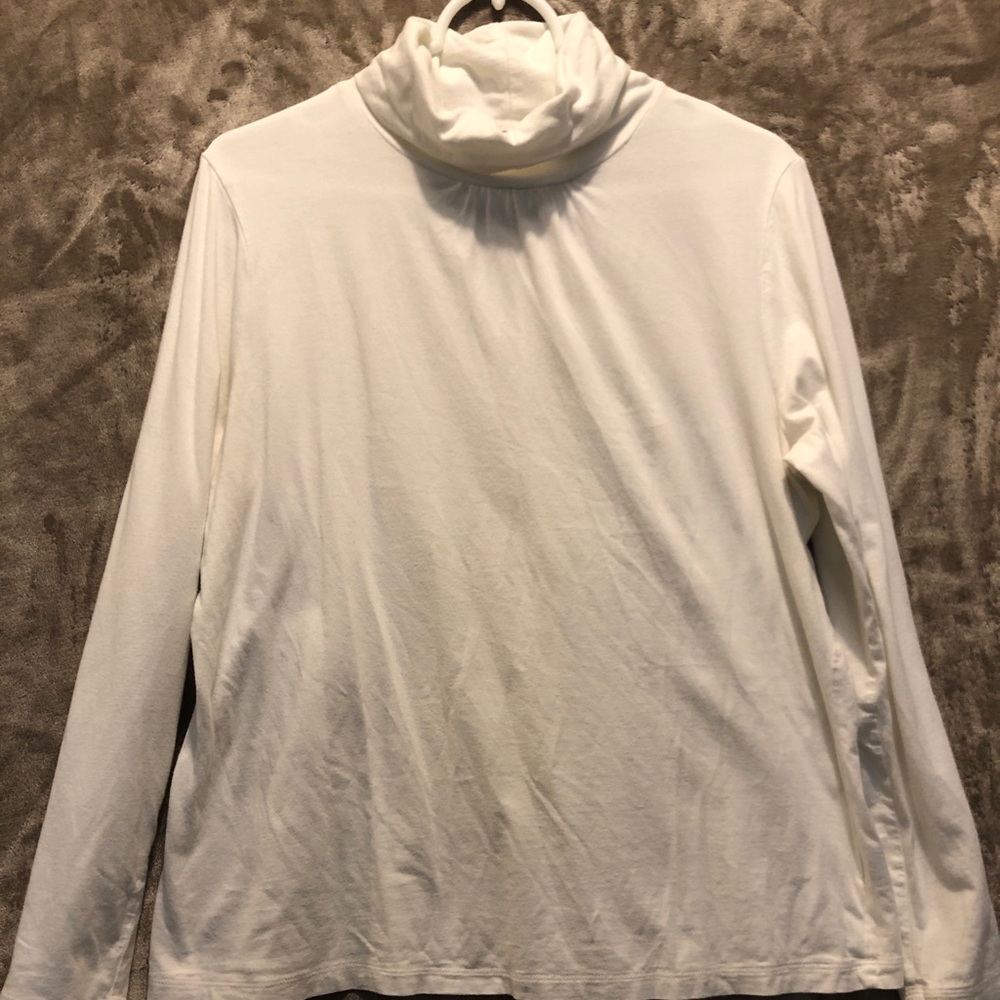White Liz Claiborne Turtleneck, Size XL